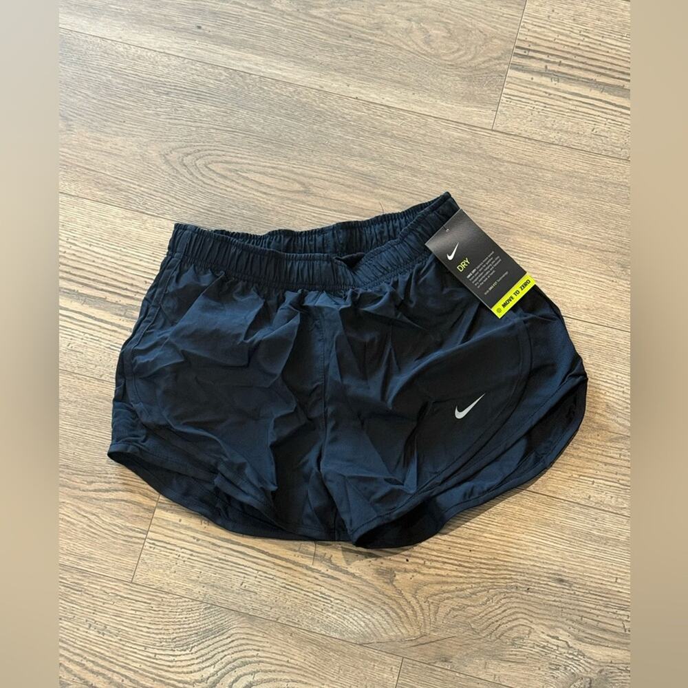 Nike Women's Black Dry Fit Athletic Shorts NWT S